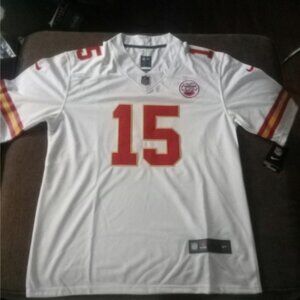 Patrick Mahomes Chiefs game jersey